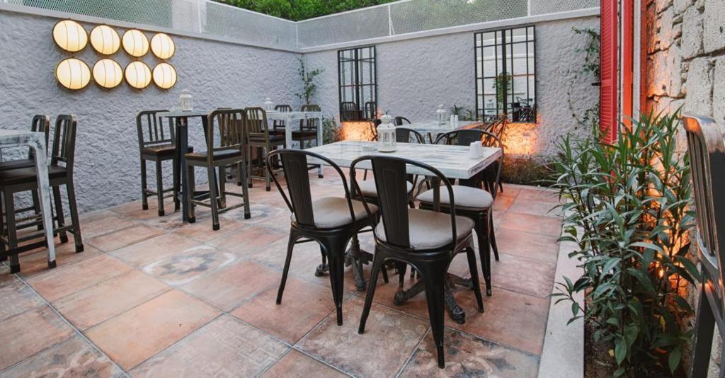 Petite Boutique Hotel Ildiri Bagian luar foto